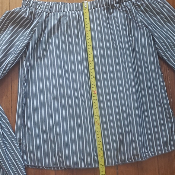 NWT Pebble and Stone Anthropology blouse off shoulder top size small - Picture 6 of 11